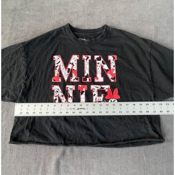Minnie‎ Mouse Crop Tee Womens XL Black Disney Y2K Retro Style Disneyland Top - Picture 2 of 7